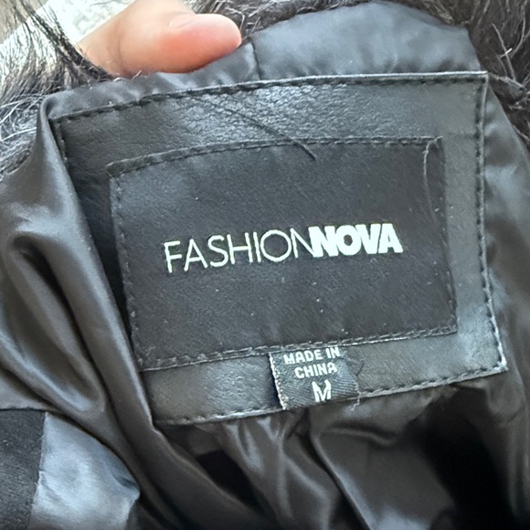 SOLD - Picture 4 of 4